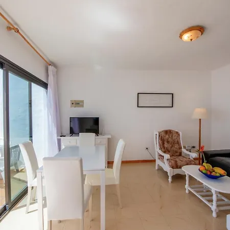 Apartment Reyes